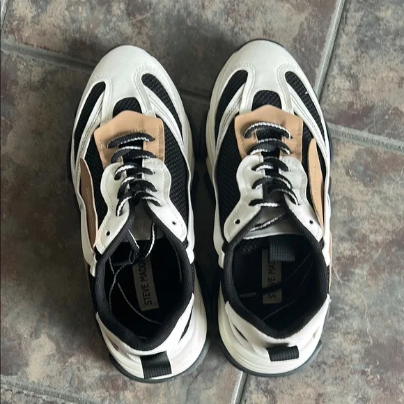 Steve Madden Chunky Black, Brown, and White Sneakers - Picture 4 of 7